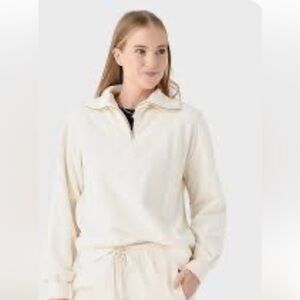 XiRENA Cream Cowl Neck Sweater